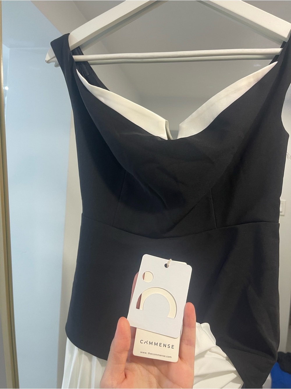 NWT Commense patchwork Off Shoulder Pleated Mini Dress Black and White Contrast - Picture 6 of 7